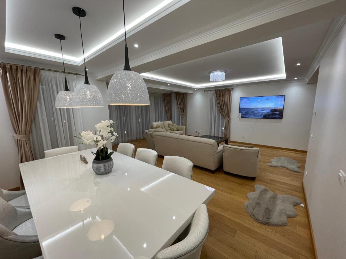 수체아바 Sunny House 빌라 외부 사진