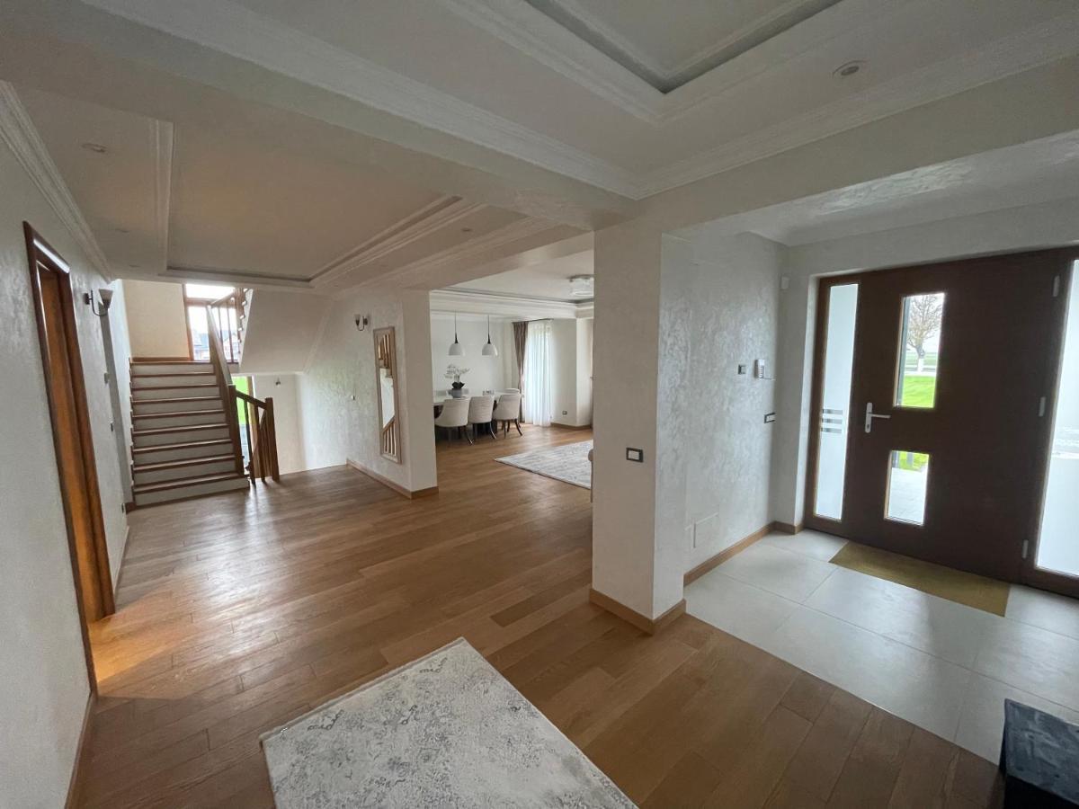 수체아바 Sunny House 빌라 외부 사진